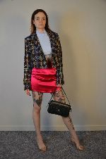 Modèle photo 71544 - Top Model